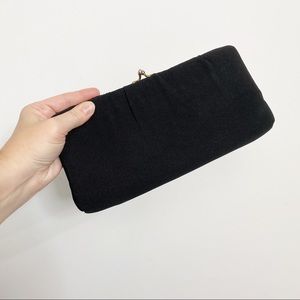 Vintage 60s black fabric kiss lock clutch handbag